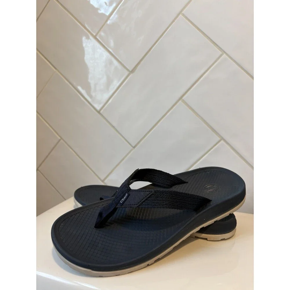 Chaco Lowdown Flip Flop Sandals Womens Size 8 Navy LUVSEAT Thong Comfort EC